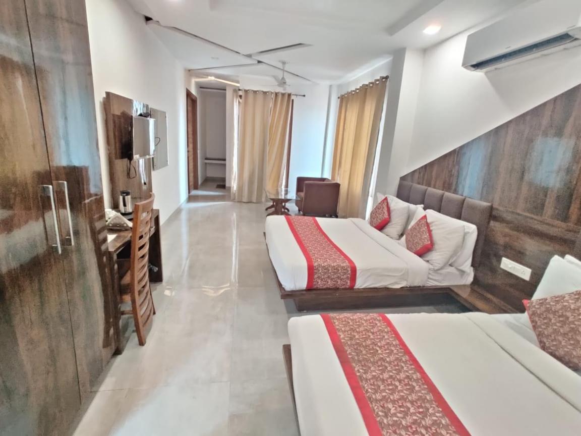 Hotel Super Collection O Amritsar Near Railway Station Exterior foto